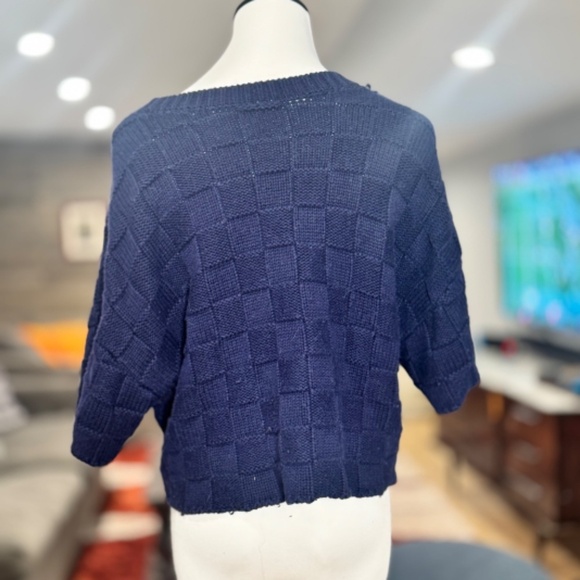 Stand basketweave cropped sweater - Picture 3 of 7